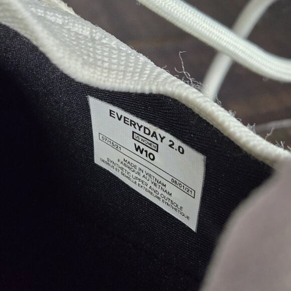 Vessi White Cream Sneakers - Picture 10 of 12